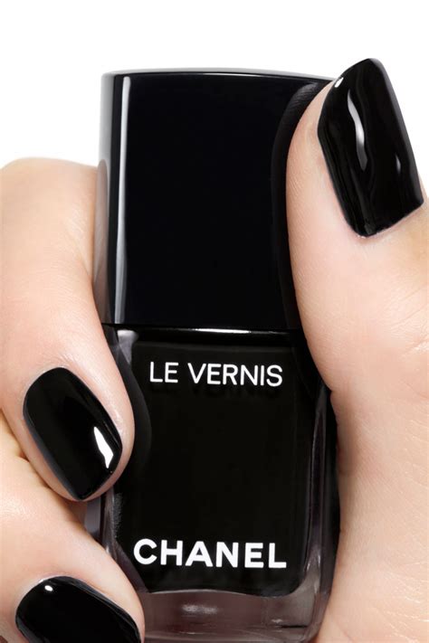 chanel ceramique noir nailpolish|chanel le vernis colors.